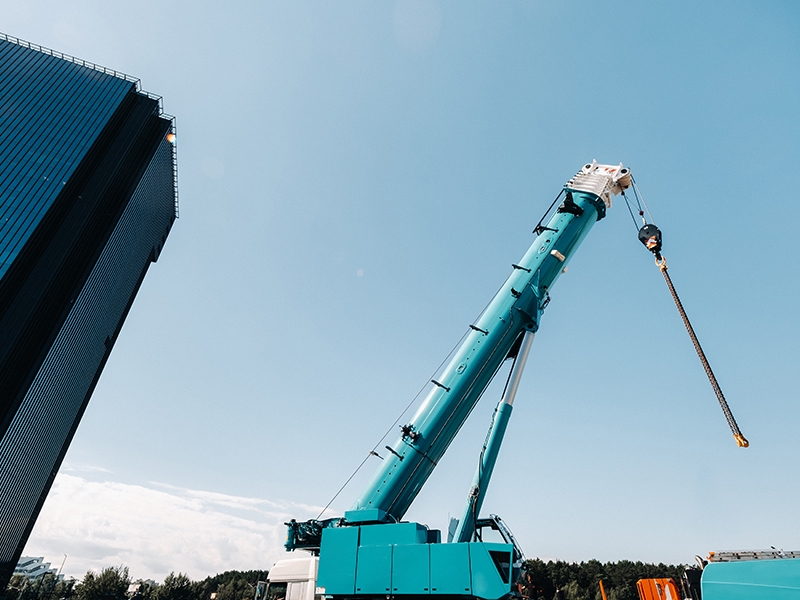 Tam Katlanır Vinçler ile Araç Üstü Gücünüzü Katlayın!